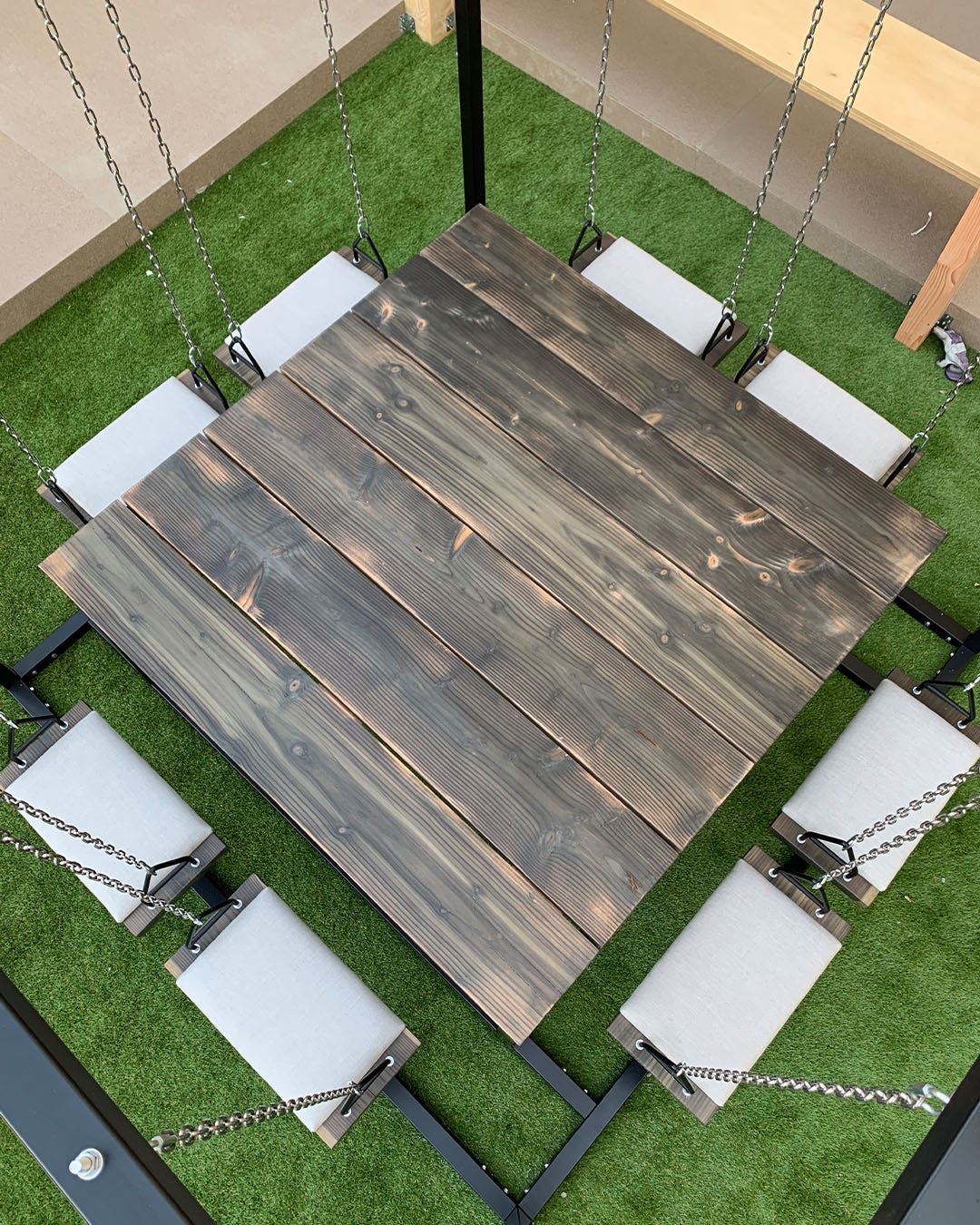 8 person swing table details